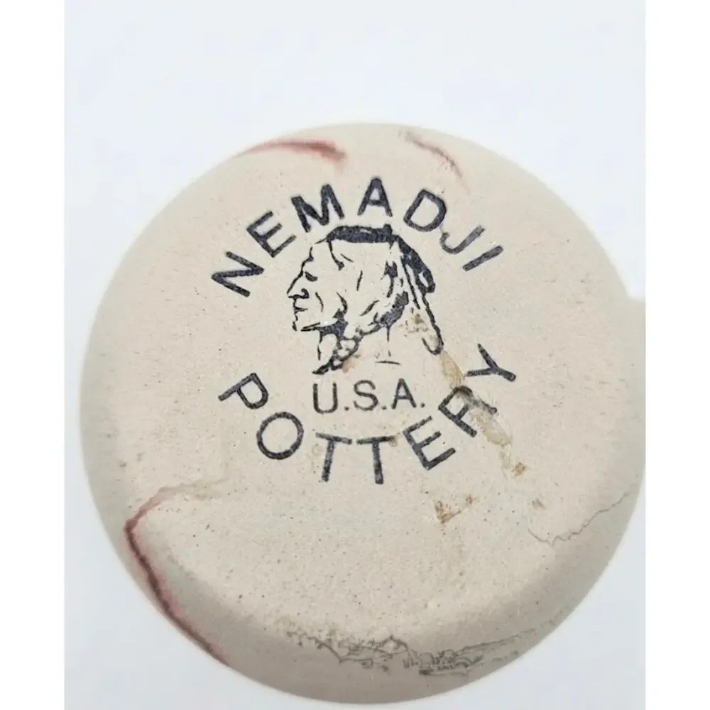 Vintage Nemadji Pottery Mini Vases Made In USA Swirl Design